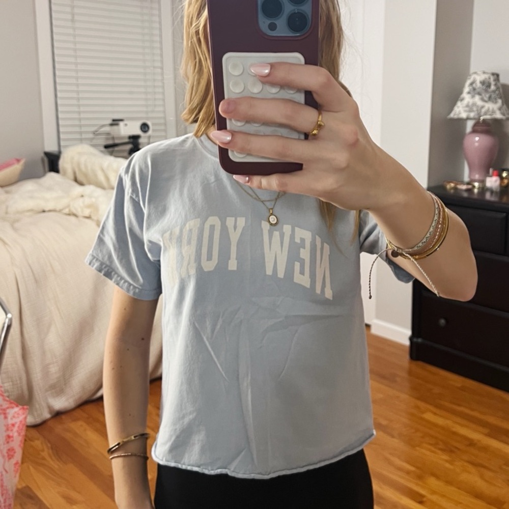 Women's Gray Brandy Melville Graphic Tee